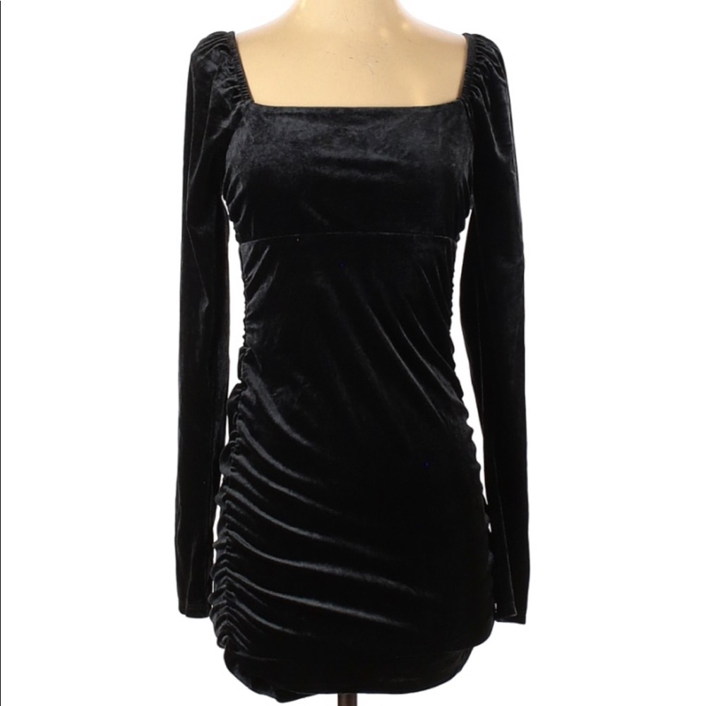 NWOT Velvet Long-Sleeve Bodycon Dress